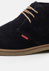Kickers TYL - Stivaletti stringati - marine perm