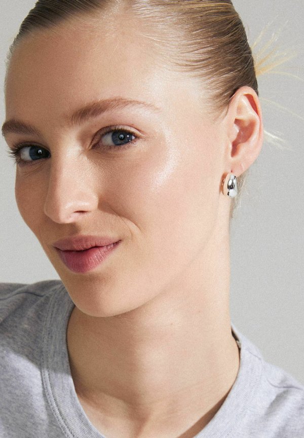 LIGHT CHUNKY EARRINGS - Ohrringe - silver plated