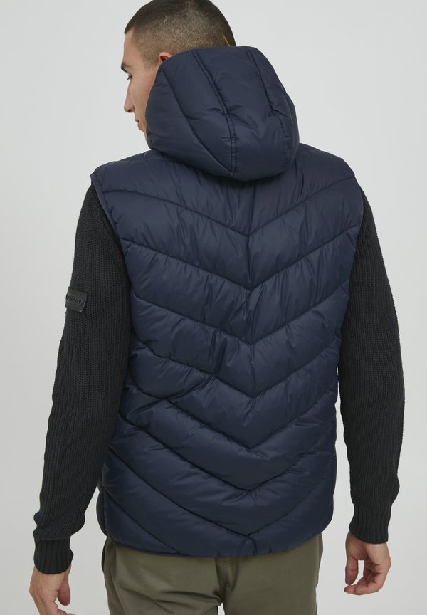 PRFiepko - Waistcoat2