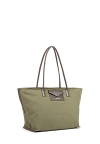Sac fourre-tout en toile vert olive avec des accents en cuir synthétique marron, deux poignées, forme rectangulaire et une poche avant avec des détails de logo.