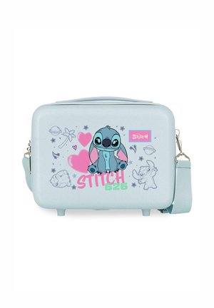 Bolso rectangular azul claro con el personaje de dibujos animados Stitch, corazones rosas, estrellas y una correa ajustable azul para el hombro.