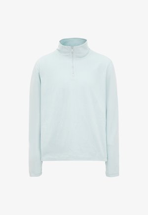 Lichtblauwe fleece pullover met een hoge kraag en een kwartrits. Lange mouwen en een soepele textuur, met een eenvoudig ontwerp zonder patronen.