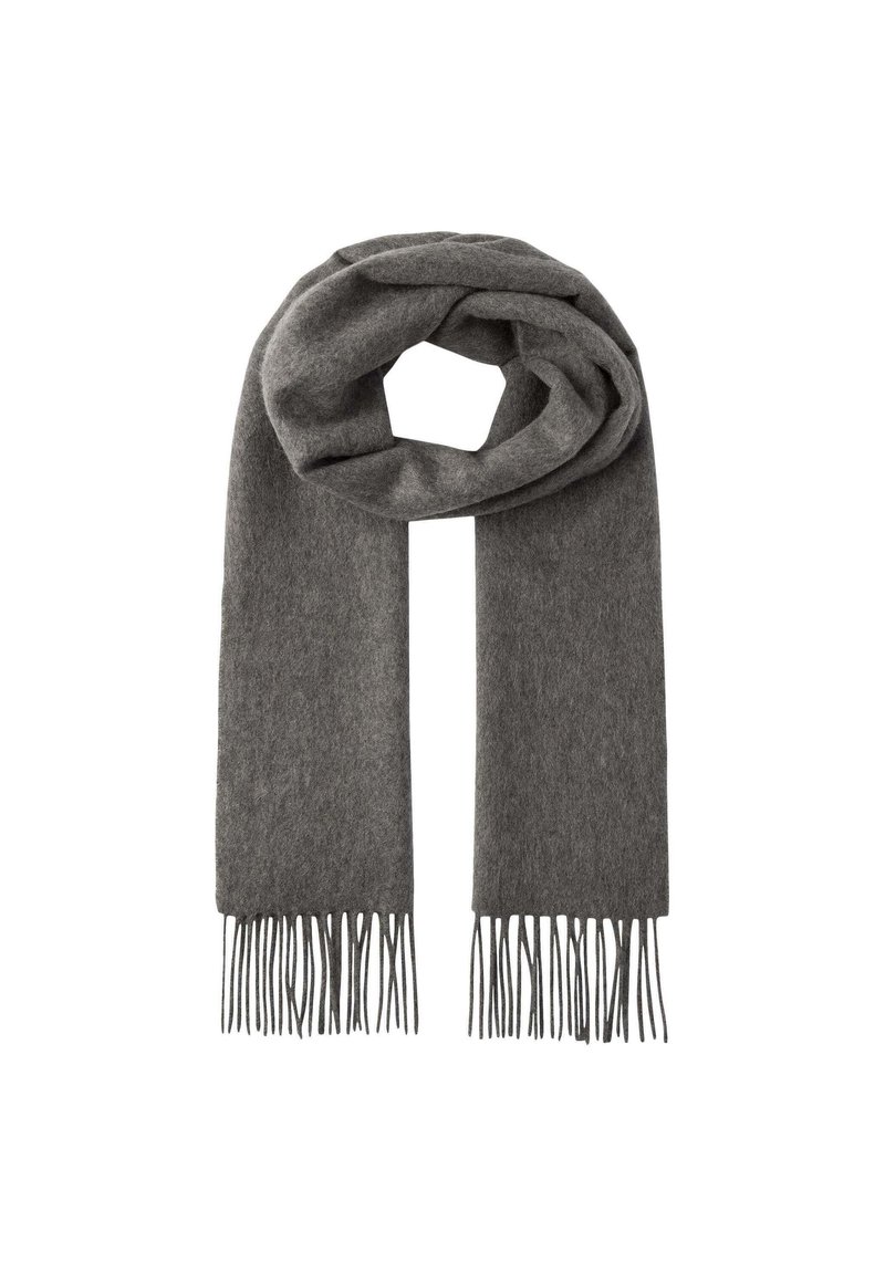Écharpe en laine grise au toucher doux, avec de longues franges à chaque extrémité. L'écharpe est enroulée en forme circulaire.