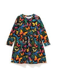 Sukienka z długim rękawem, ozdobiona żywymi motywami motyli w wielu kolorach na czarnym tle, z marszczoną talią i miękkim materiałem.