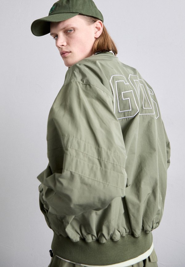 LOGO REGULAR VARSITY  - Bomber Jacket2