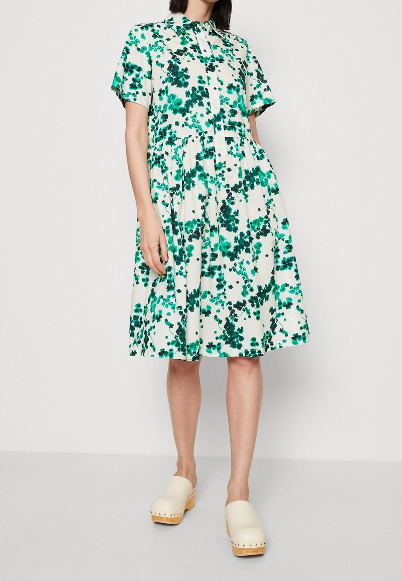 Marc O'Polo Shirt dress - green - (Pre-owned) - Zalando.ie