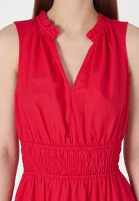 GAP HALTER  - Robe de jour - slipper red
