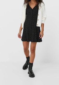 Stradivarius Vestito casual - black