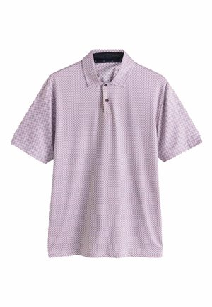 Polo tričko s krátkým rukávem v světlé fialové barvě s abstraktním geometrickým vzorem v červené a námořnické modré; obsahuje límec a zapínání na tři knoflíky.
