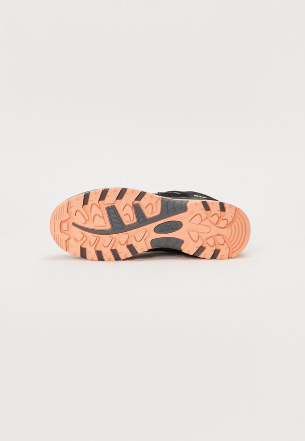 KIRUNA UNISEX – Hikingschuh – sabbia