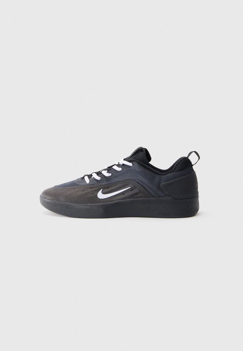 ZOOM NYJAH 4 black/white/black