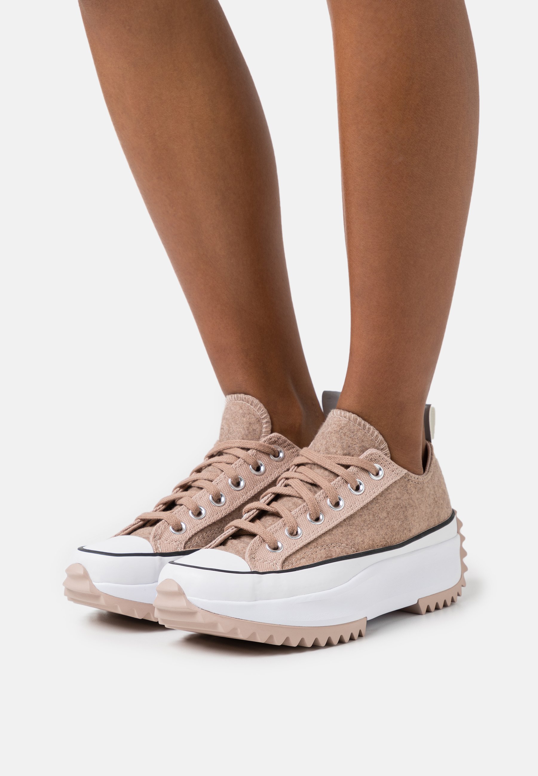 runstar hike trainers