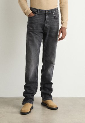 HUGO Jeans Straight Leg - black