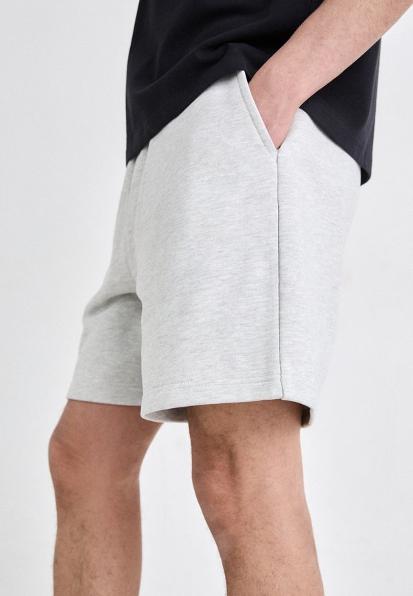 RELAXED SHORTS - Shorts3