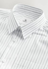 REGULAR FIT LONG SLEEVE - Vapaa-ajan kauluspaita - white mono