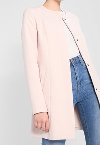 Object Manteau court - light pink