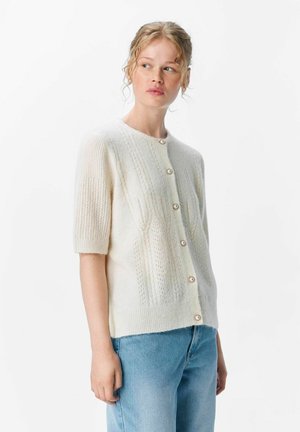 Object DETAILED - Cardigan - cloud dancer