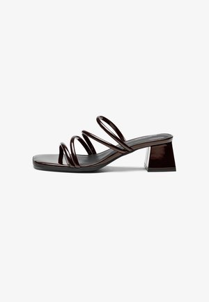 Sandaler - dark brown