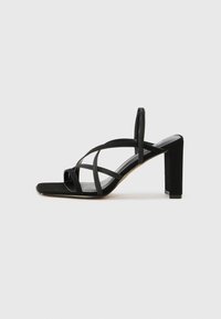 SIIERRA - Korolliset sandaalit - black