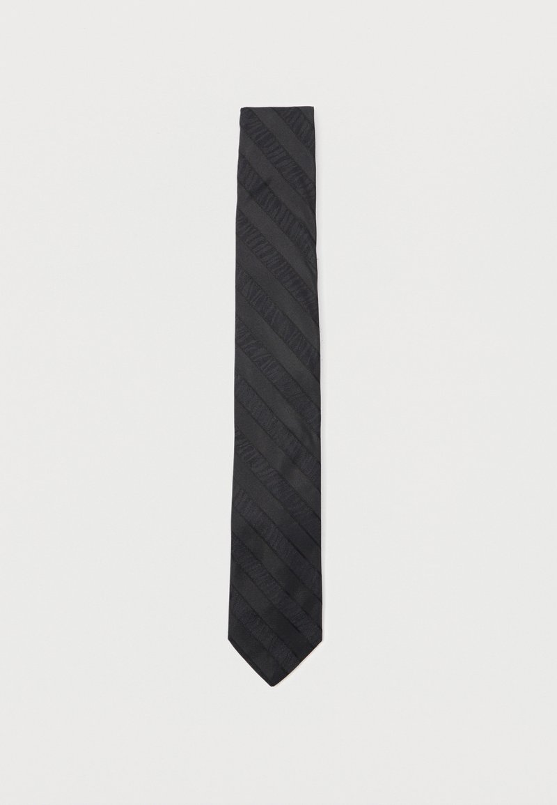 Gravata de laço com um padrão texturizado de riscas diagonais. Feita de um tecido suave, apresenta uma largura estreita e uma ponta afilada.