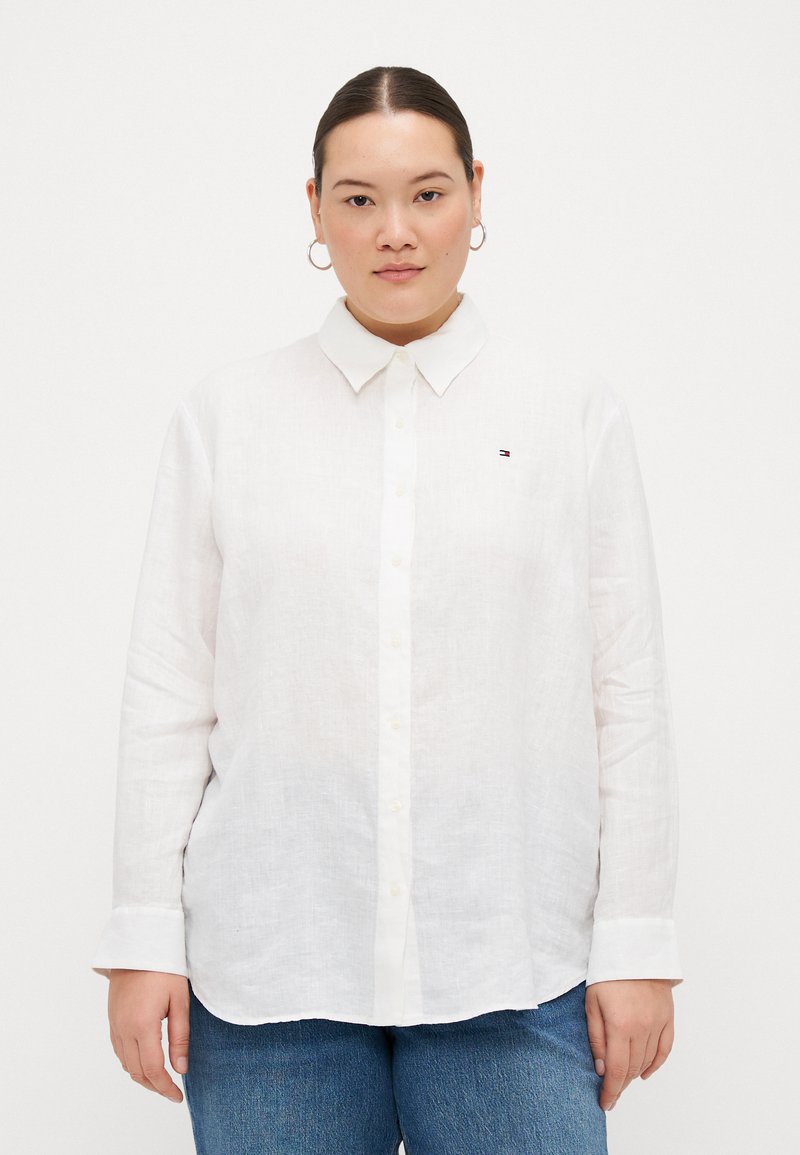 Tommy Hilfiger Curve RELAXED SHIRT - Skjortebluse - optic white