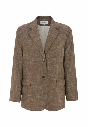 Blazer marrón hecho de tela texturizada con un sutil patrón tejido. Cuenta con dos botones, solapas con muesca y bolsillos laterales.
