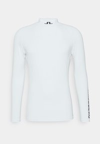 Επιλέχθηκε, white