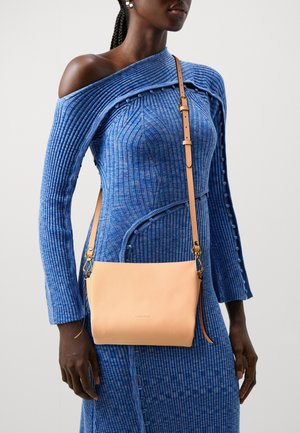 Coccinelle BOHEME - Sac à main - sunrise/pot