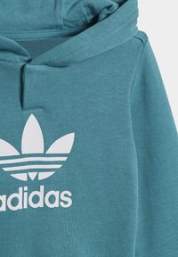adidas Originals ADICOLOR - Tepláková súprava - arctic fusion