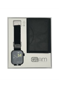 Glam AMOLED-Smartwatch mit schwarzem rechteckigem Zifferblatt, schwarzem Mesh-Armband und digitalem Display. Enthält eine schwarze Lederbörse in der Verpackung.
