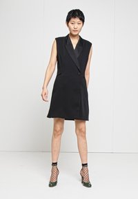 Halston RIANNE DRESS - Cocktail φόρεμα / Φόρεμα για πάρτι - black