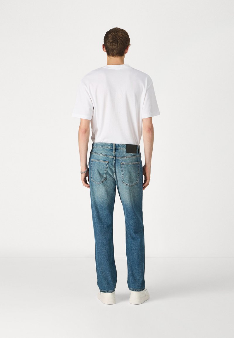 ONLY & SONS Heren Regular Cut Jeans ONSEDGE Medium Taille Rechte Jeans, blauw (medium blue denim), 33W / 30L
