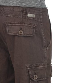 Solid SDVizela - Shorts - coffee bean