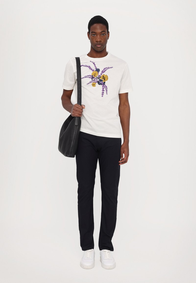 Emporio Armani - T-shirt imprimé - jet stream, Agrandir