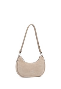 Borsa a tracolla in camoscio beige con una texture liscia, silhouette curva e una singola tracolla regolabile, con un logo discreto sul davanti.