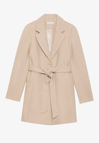 Beež villasegu mantel, millel on sälkidega krae, ühe nupuga kinnitamine ja nöörvöö. Samuti on sellel kaks esist pocketit ja pikad varrukad.