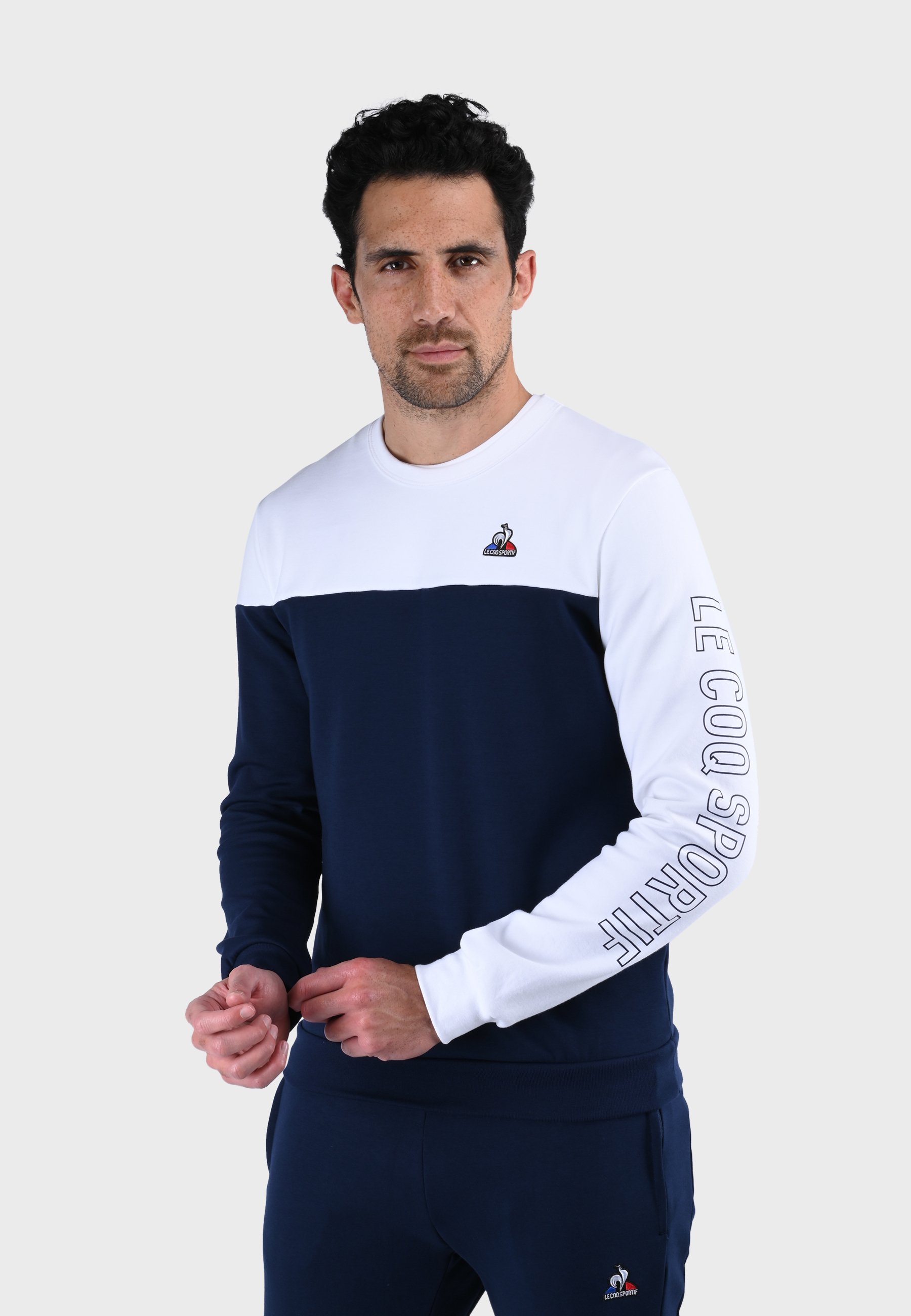 Europeos y americanos de la marca clásica en blanco y negro de pata de gallo  de hilo teñido de jacquard traje de chaqueta de moda de ropa de tela de  brocado comprar ~