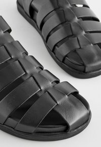 Next EDIT FISHERMAN - REGULAR FIT - Sandalias de senderismo - black