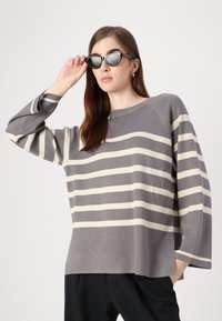 Noisy May NMFIFI O-NECK - Svetr - charcoal gray