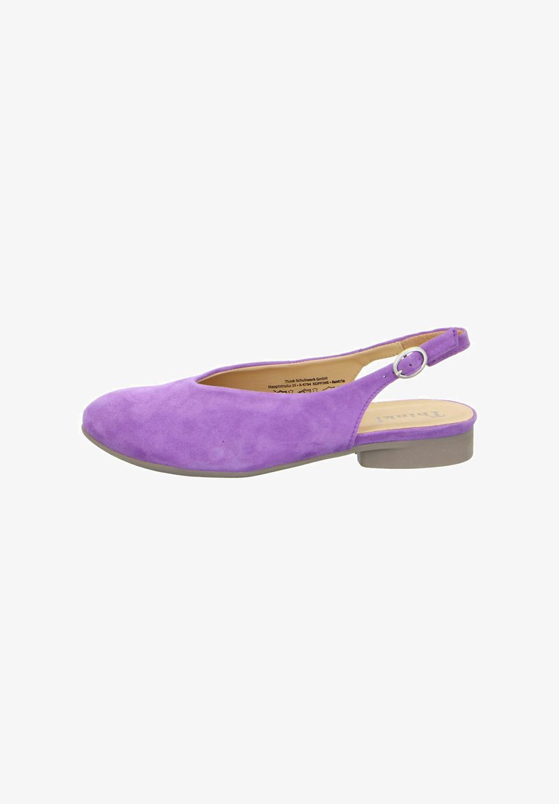 Lila Wildlederslingback mit niedrigem Absatz. Verfügt über ein offenes Design und eine runde Schnalle zur Anpassung des Riemens. Sanfte Textur und einfache Form.