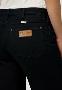 Wrangler - Wide leg