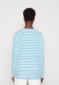 Kaffe LIDDY - Camisola de manga comprida - chalk/blue