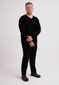 CASH-MERE Sweter