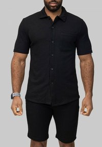 Non sélectionné, noir