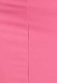 BWLDR TEAGAN  - Šaty do práce - hot pink