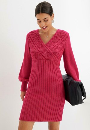 bonprix Robe pull - pink