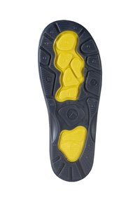 Semelle de chaussure avec des motifs de grip en caoutchouc noir et jaune, taille 28, fabriquée en Lituanie, conçue pour l'adhérence et la durabilité.