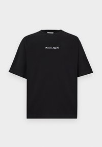 Unselected, black