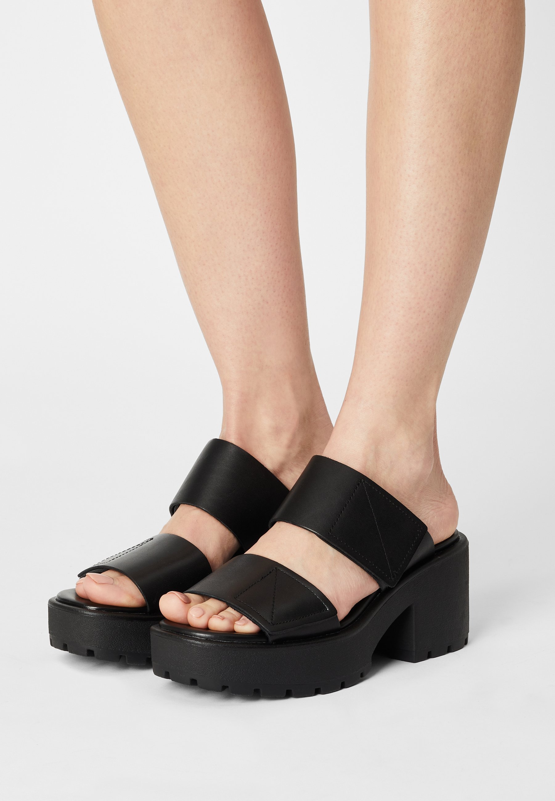 glass heels cinderella