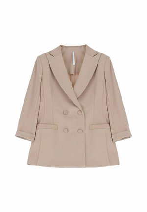 Blazer doppiopetto beige con ampi revers, due tasche frontali e maniche alla tre quarti, disteso su uno sfondo bianco.